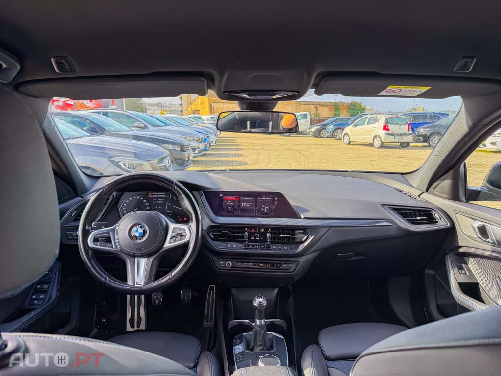 BMW 116 d Pack Desportivo M
