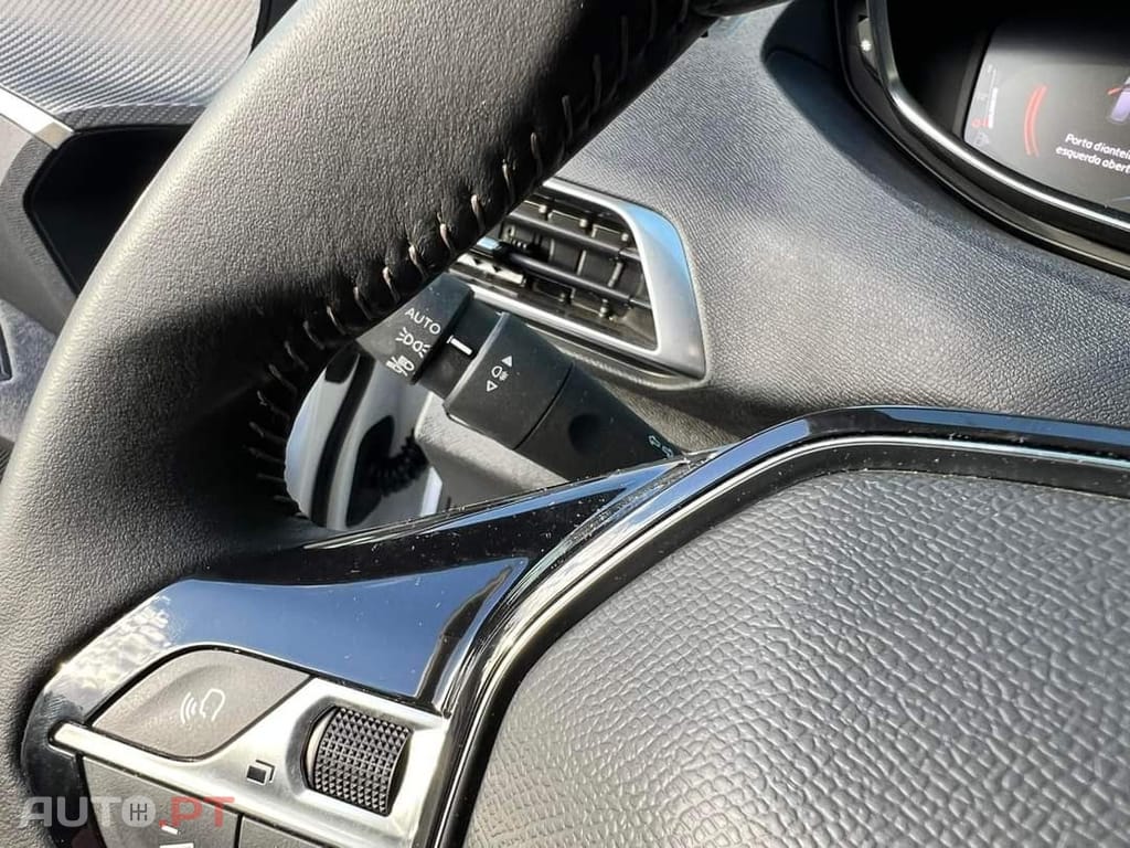 Peugeot 3008 PureTech 130 Stop & Start GPF Active Pack