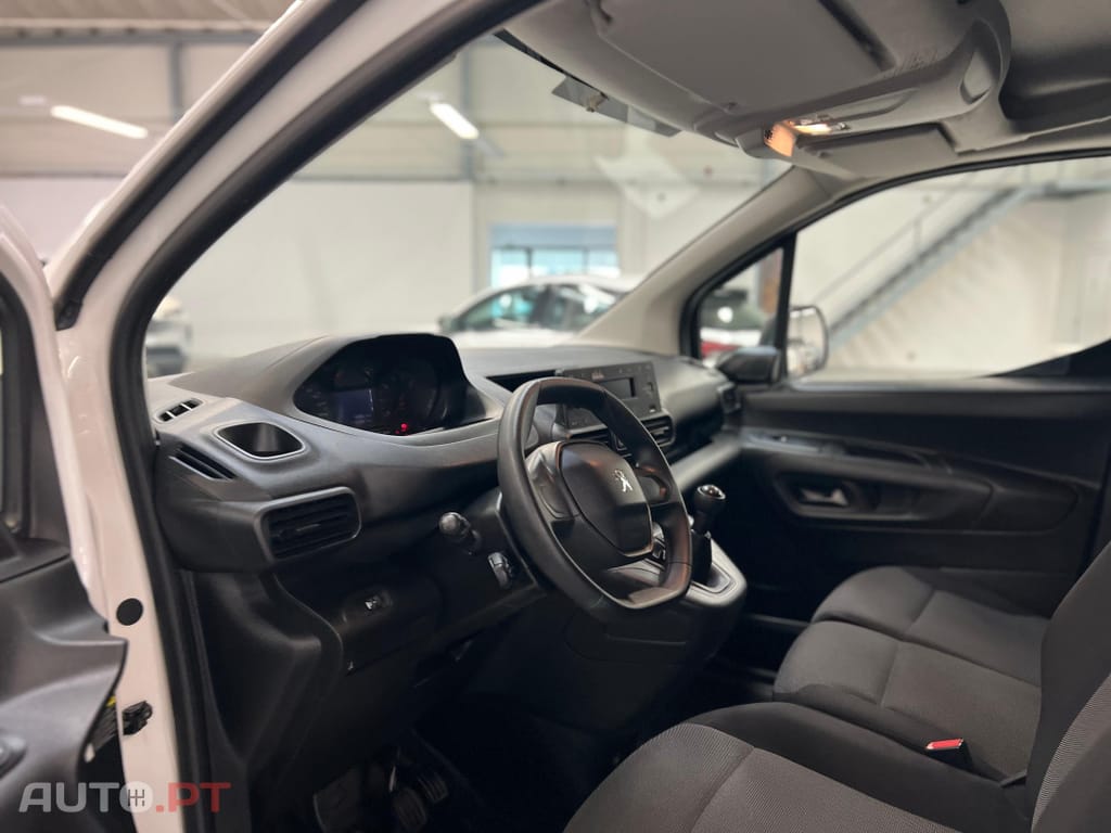 Peugeot Partner 1.5 BlueHDi Premium Standard