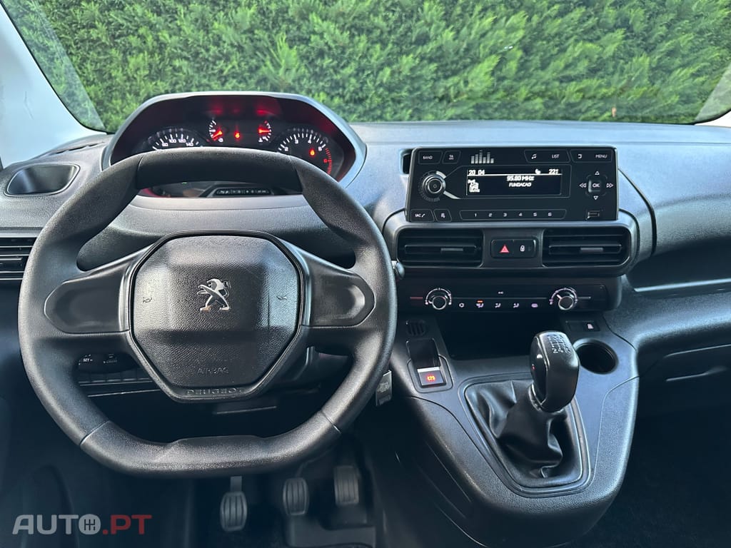 Peugeot Partner 1.6 BlueHDi L2 Premium 3L