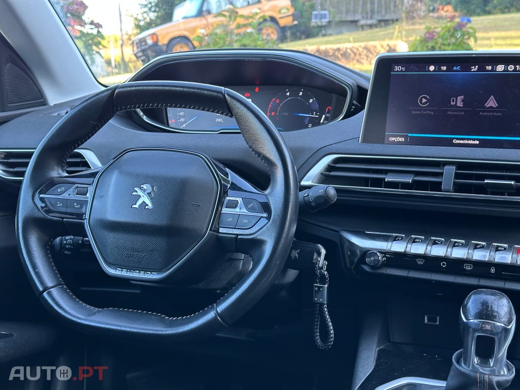 Peugeot 3008 1.6 HDi Active Pack Business