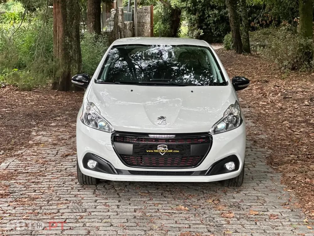 Peugeot 208 1.2 PureTech GT Line