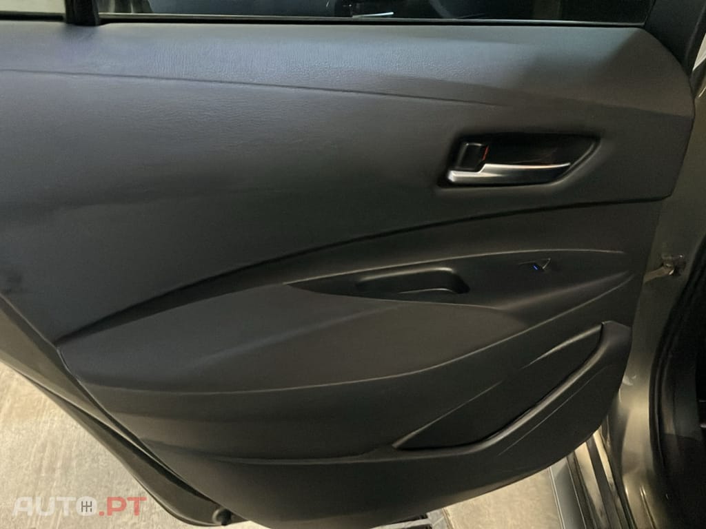 Toyota Corolla Touring Sports 1.8 Hybrid Comfort