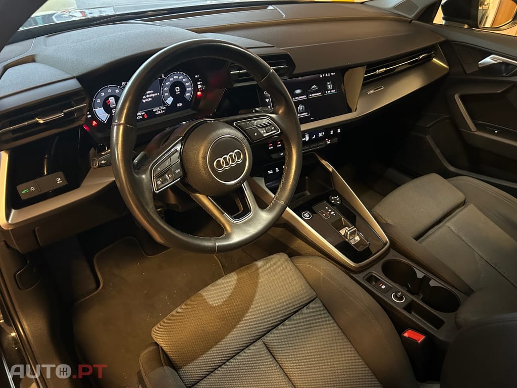 Audi A3 30 TFSI S line S tronic