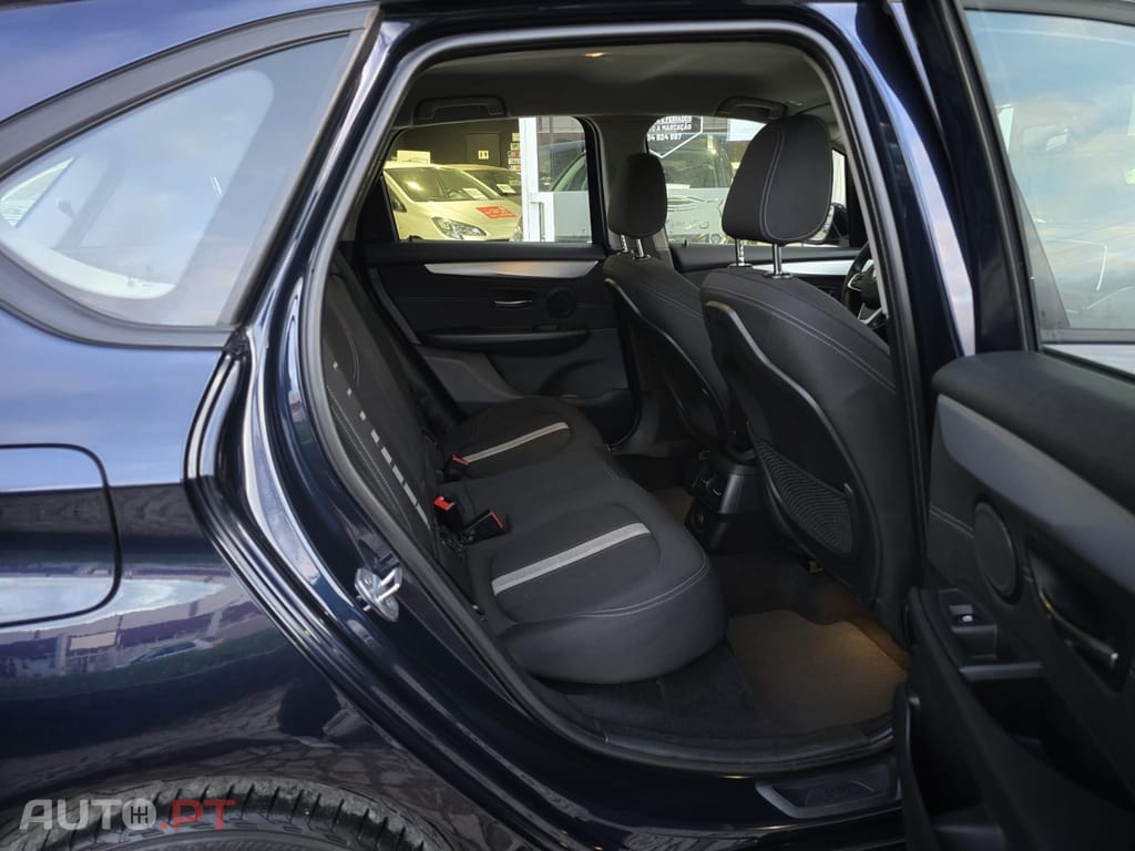 BMW 216 d Line Sport