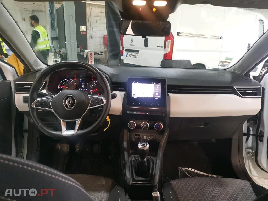 Renault Clio 1.0 TCe Limited Bi-Fuel