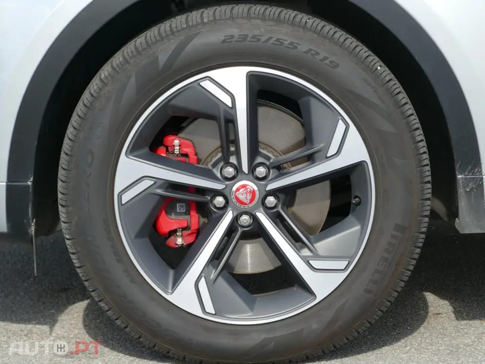 Jaguar E-Pace 1.5 P300e R-Dynamic HSE AWD Aut.