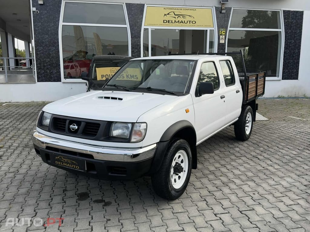 Nissan Pick Up 2.5 TD D22 CD 4X4