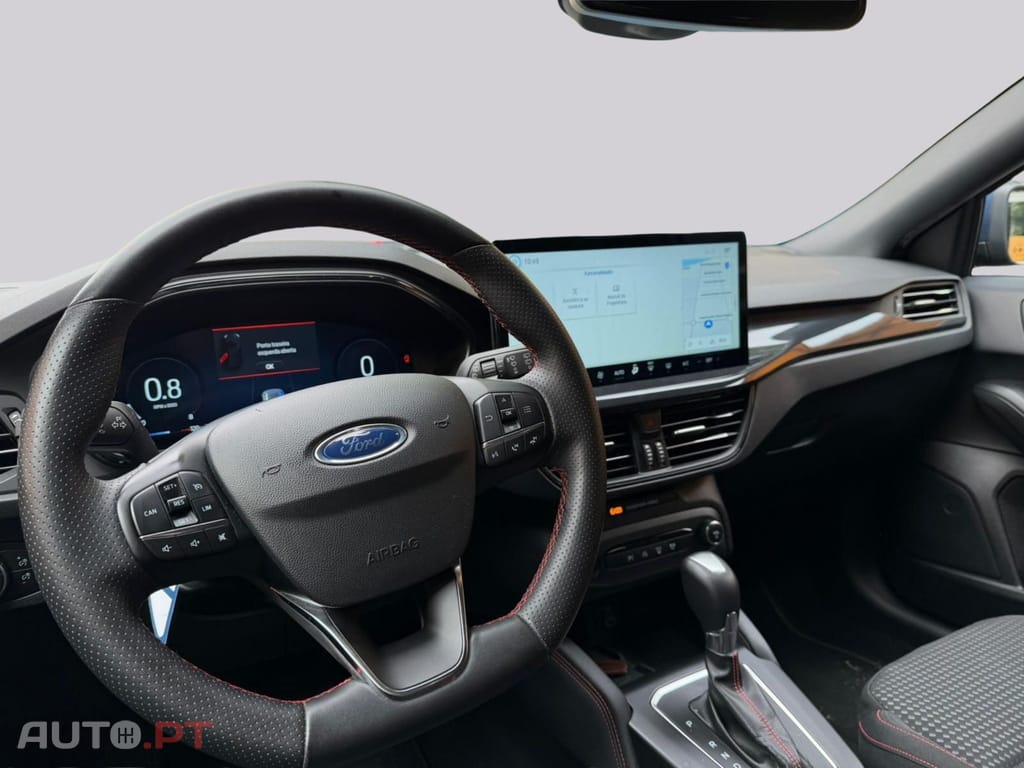 Ford Focus STLINE Hybrid