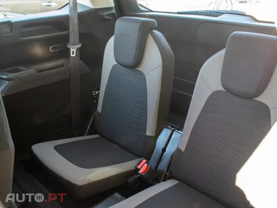 Citroen C4 Picasso 1.6 HDI 7L