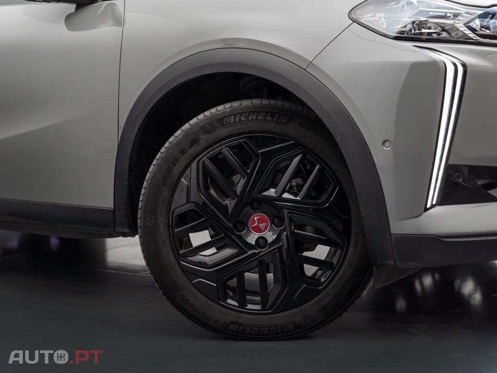 DS DS3 E-Tense Bastille