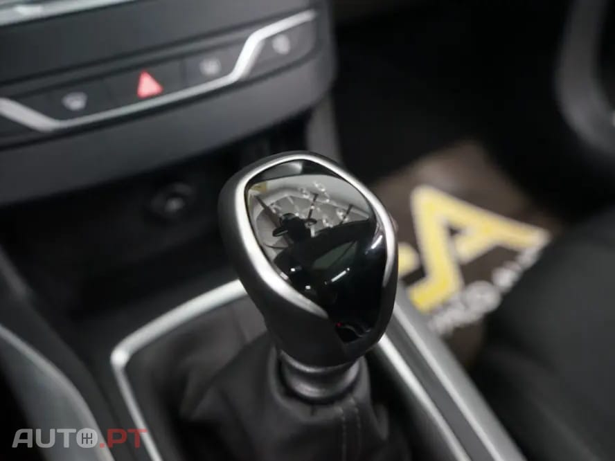 Peugeot 308 1.2 PureTech Allure Pack