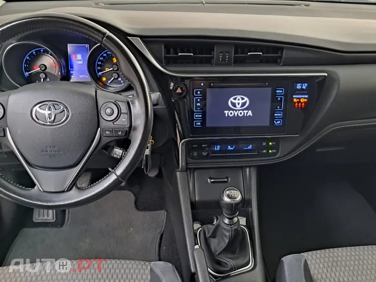 Toyota Auris 1.2T Exclusive