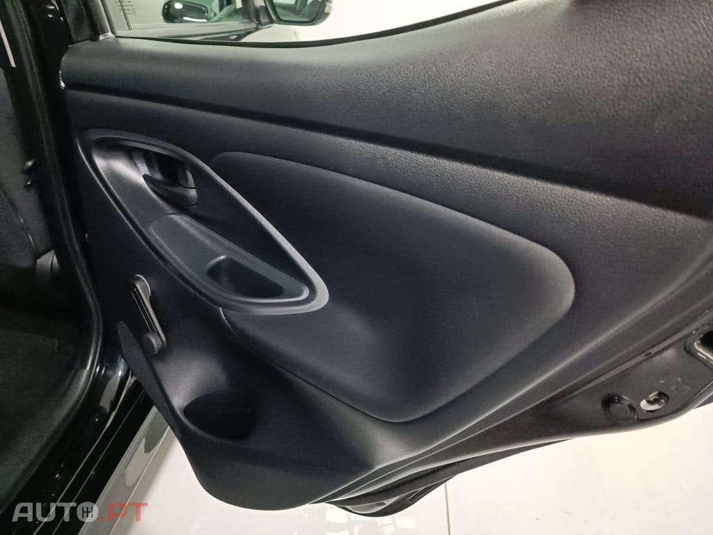 Toyota Yaris 1.0 VVT-i Comfort