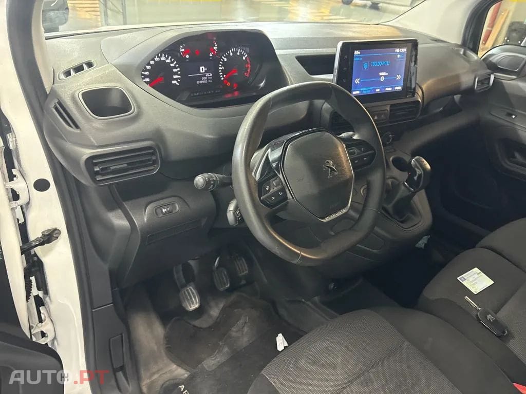 Peugeot Partner 1.5 BlueHDi Premium Standard