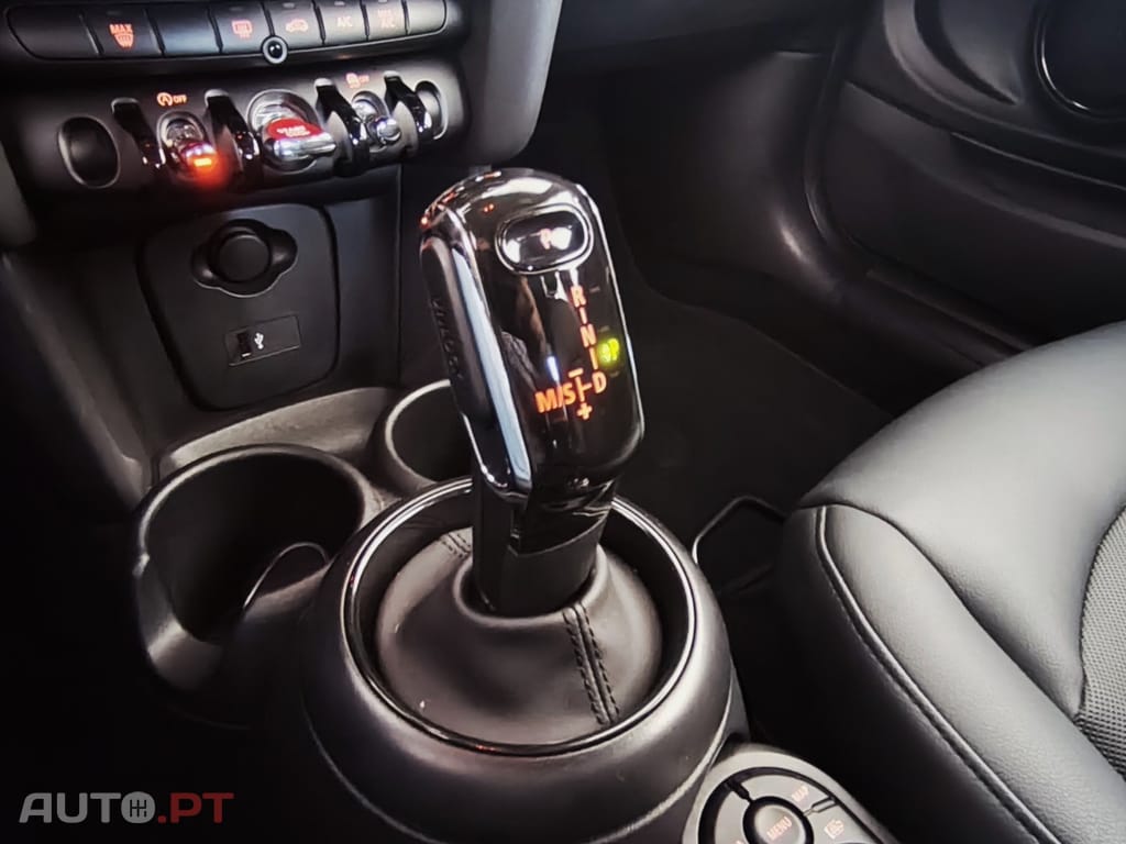MINI Cooper Cooper Sport Edition Auto
