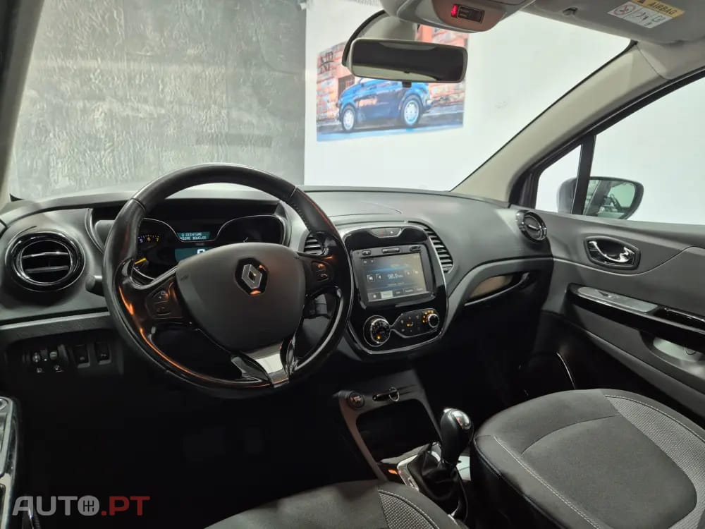 Renault Captur ENERGY TCe 120 EDC Intens