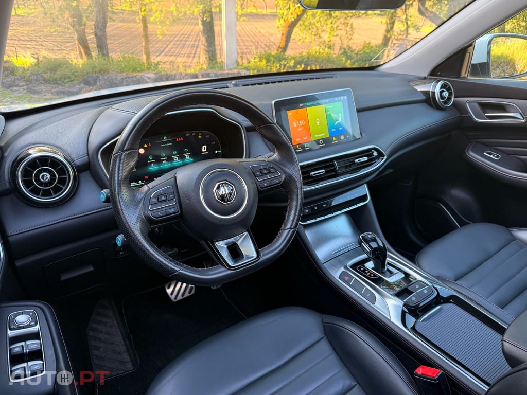 MG EHS 1.5 T-GDI Plug-in Hybrid Luxury