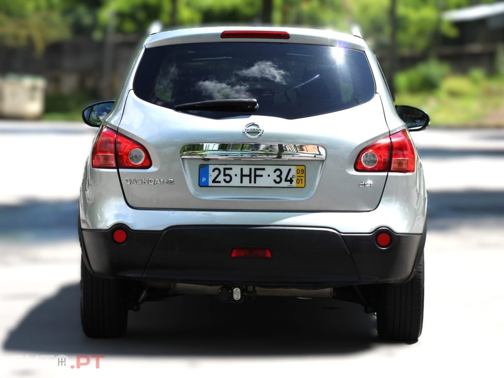 Nissan Qashqai 2.0 dCi Tekna Sport 17