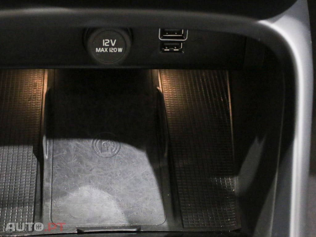Volvo XC40 1.5 T4 PHEV Core