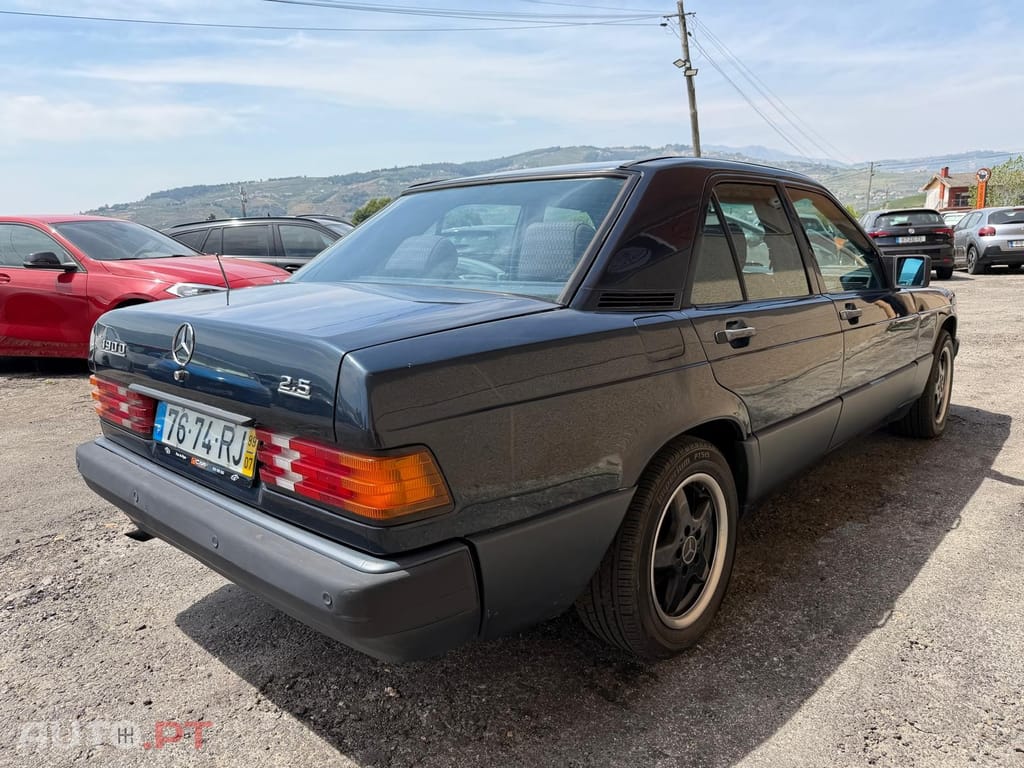 Mercedes-Benz 190 2.5