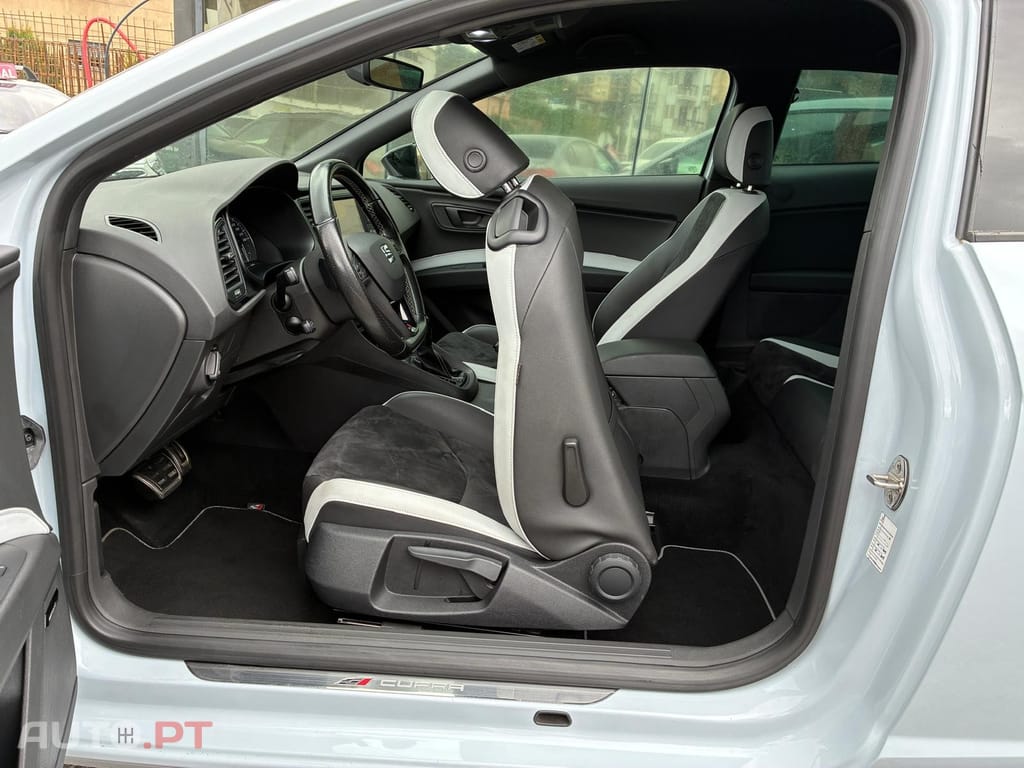 Seat Leon 2.0 TSi Cupra DSG S/S
