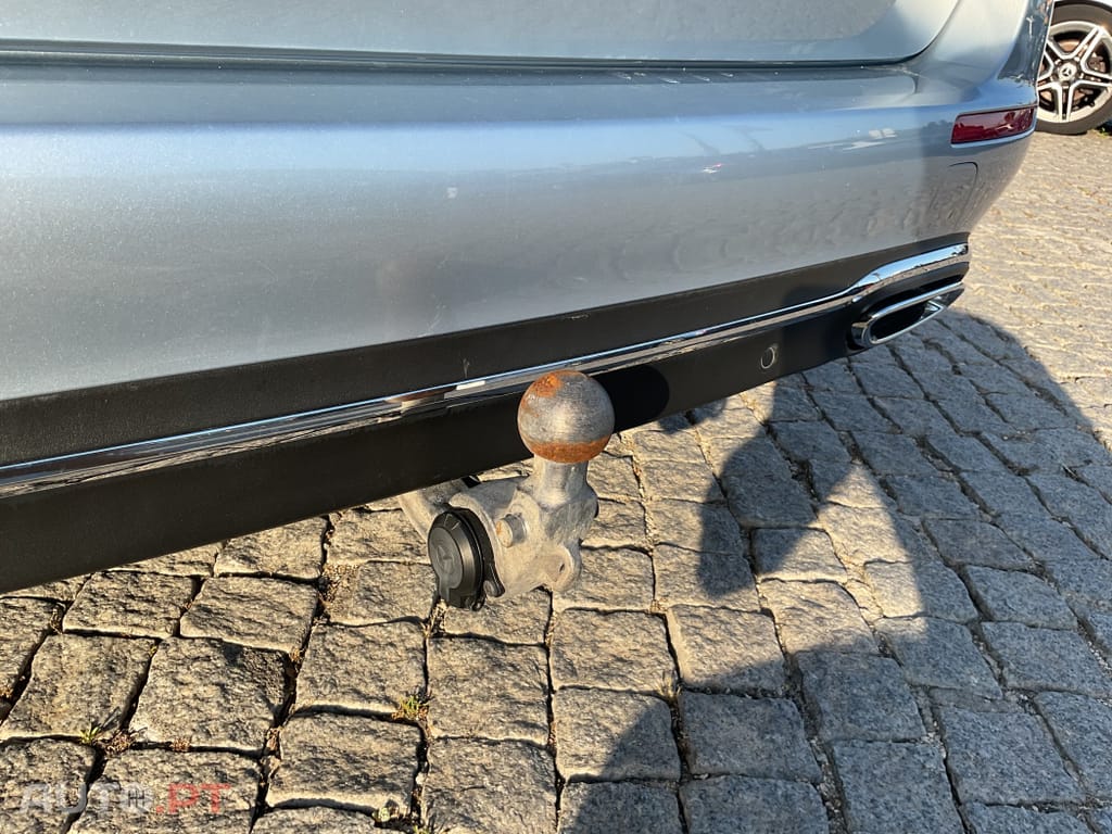 Mercedes-Benz E 220 BlueTEC Avantgarde Auto.