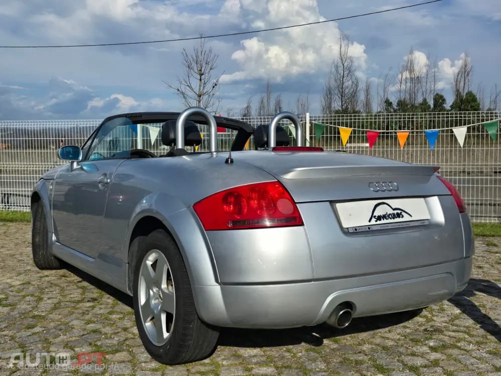 Audi TT 1.8 T S-line