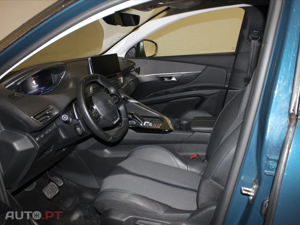 Peugeot 3008 1.6 Hybrid Allure Pack e-EAT8