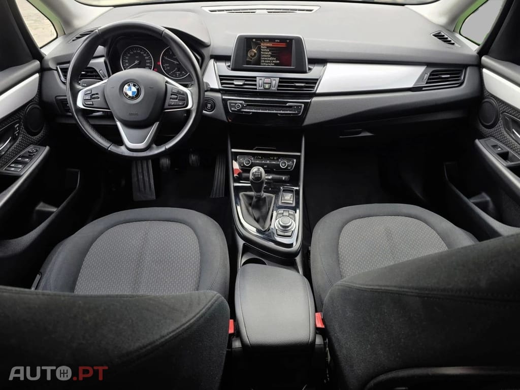 BMW 216 d CORPORATE BUSINESS EDITION