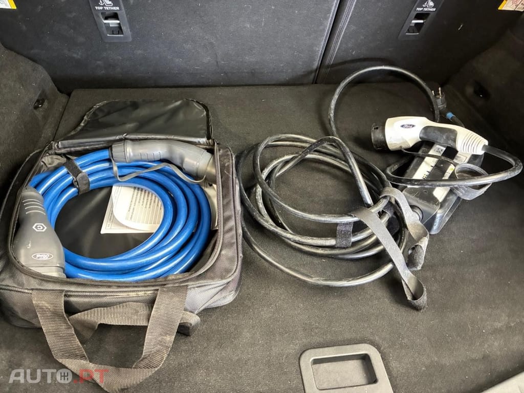 Ford Mustang Mach-E Standard Range