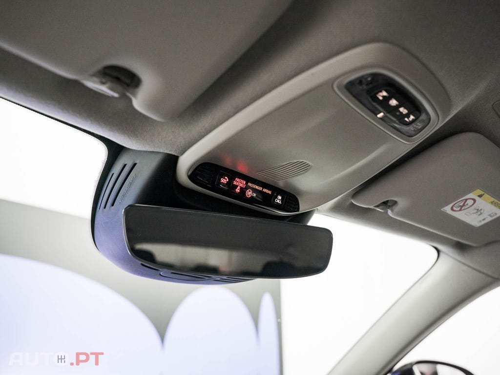 Volvo XC40 1.5 T5 PHEV Momentum