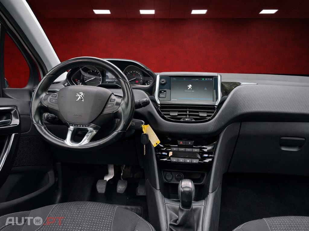 Peugeot 208 1.2 PureTech Allure