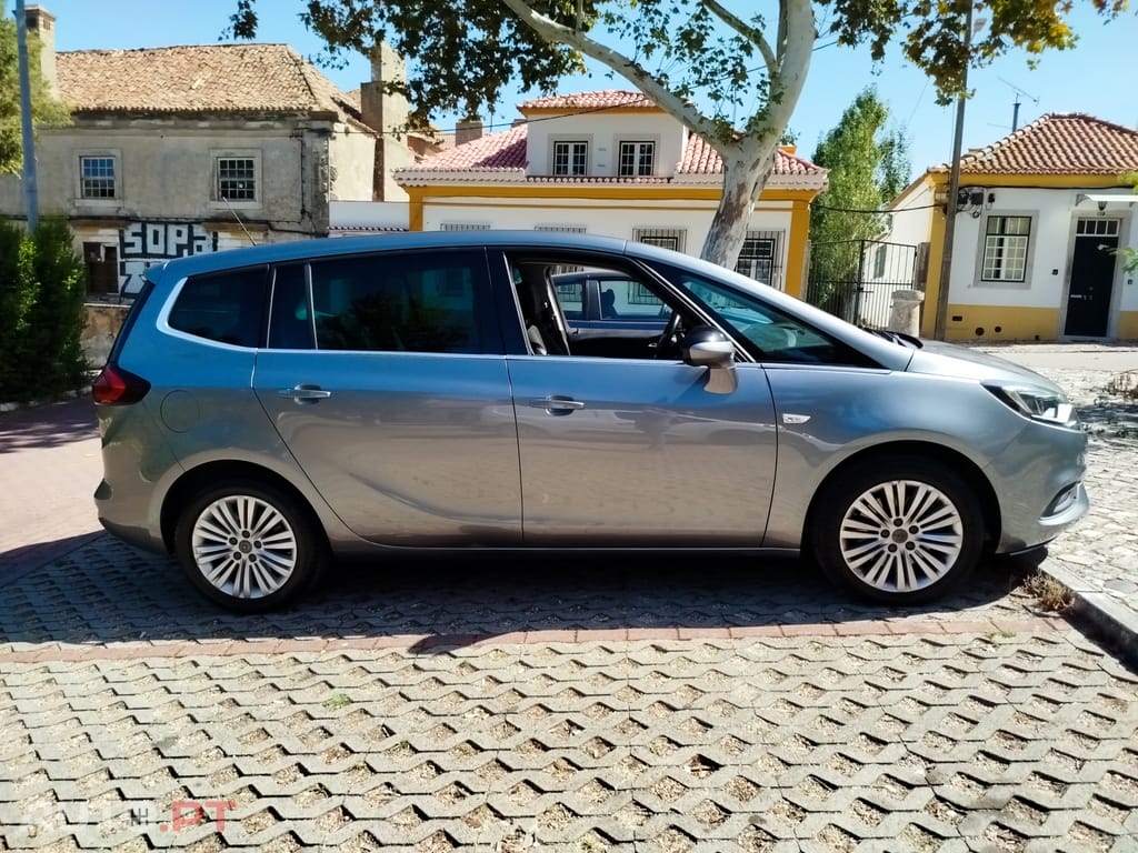 Opel Zafira TOURER C 1.6 CDTI 130CV — 2018