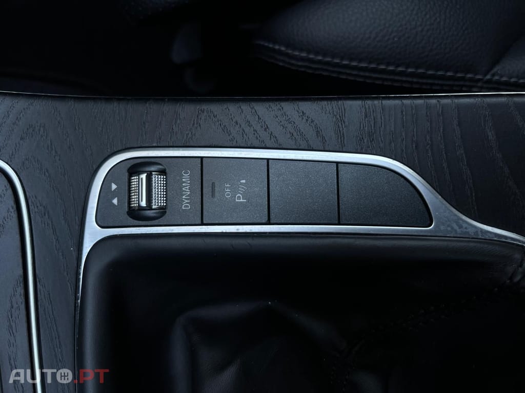 Mercedes-Benz C 200 D AMG LINE
