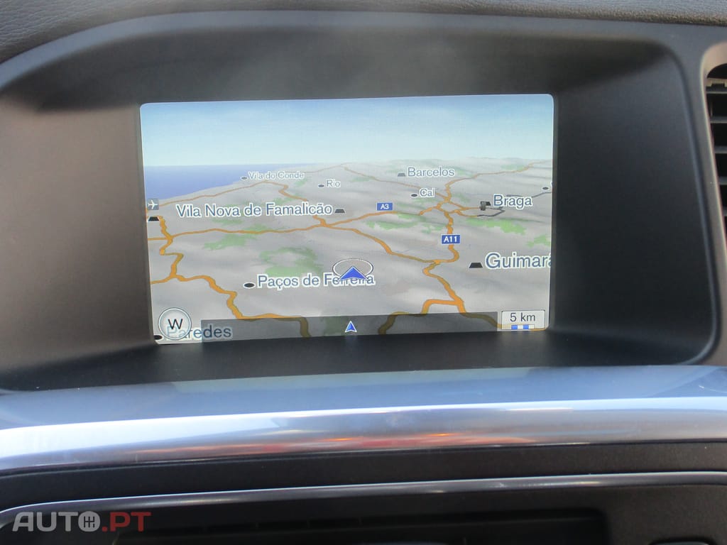 Volvo V60 2.0 D4 Momentum Plus Geartronic 180 cv