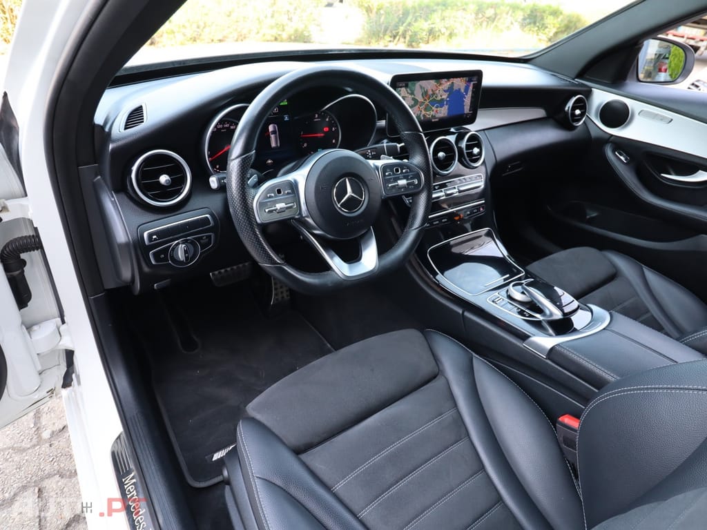 Mercedes-Benz C 300 de AMG Line