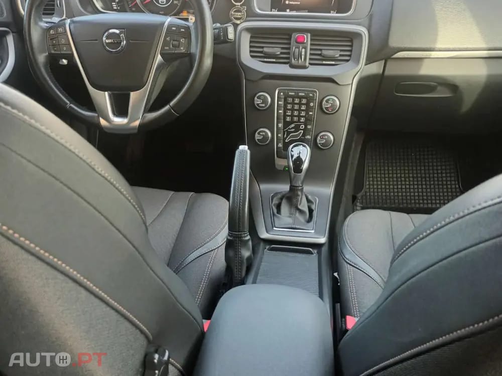 Volvo V40 Cross Country 2.0 D3 Geartronic