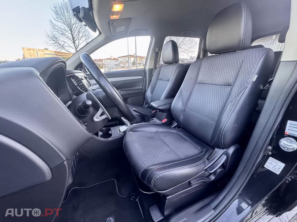 Mitsubishi Outlander 2.0 4WD