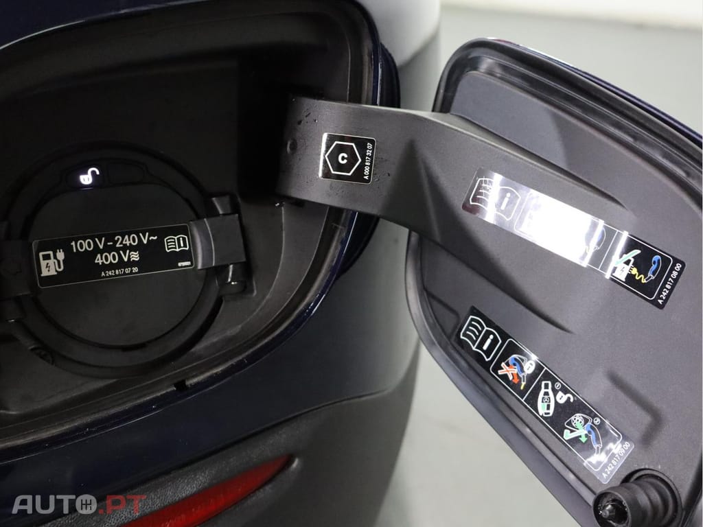 Mercedes-Benz GLC 300 de 4MATIC AMG