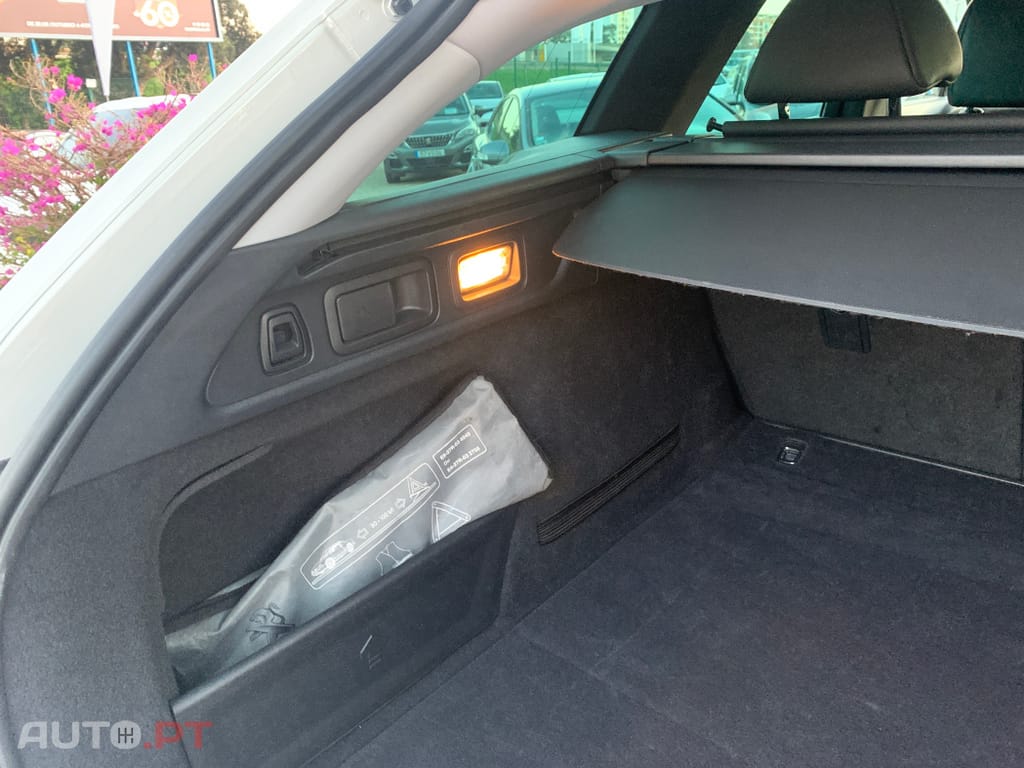 Peugeot 508 RXH 2.0 BlueHDi EAT6