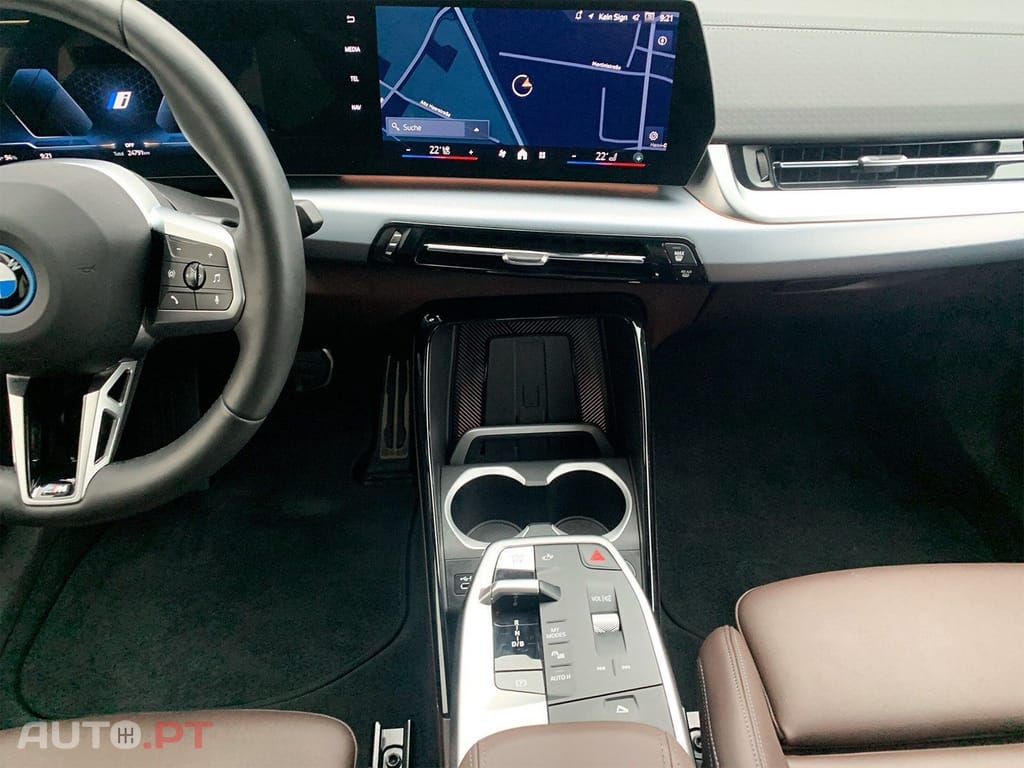 BMW iX2 eDrive20