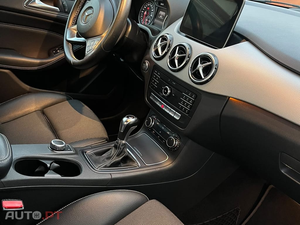 Mercedes-Benz B 200 D URBAN