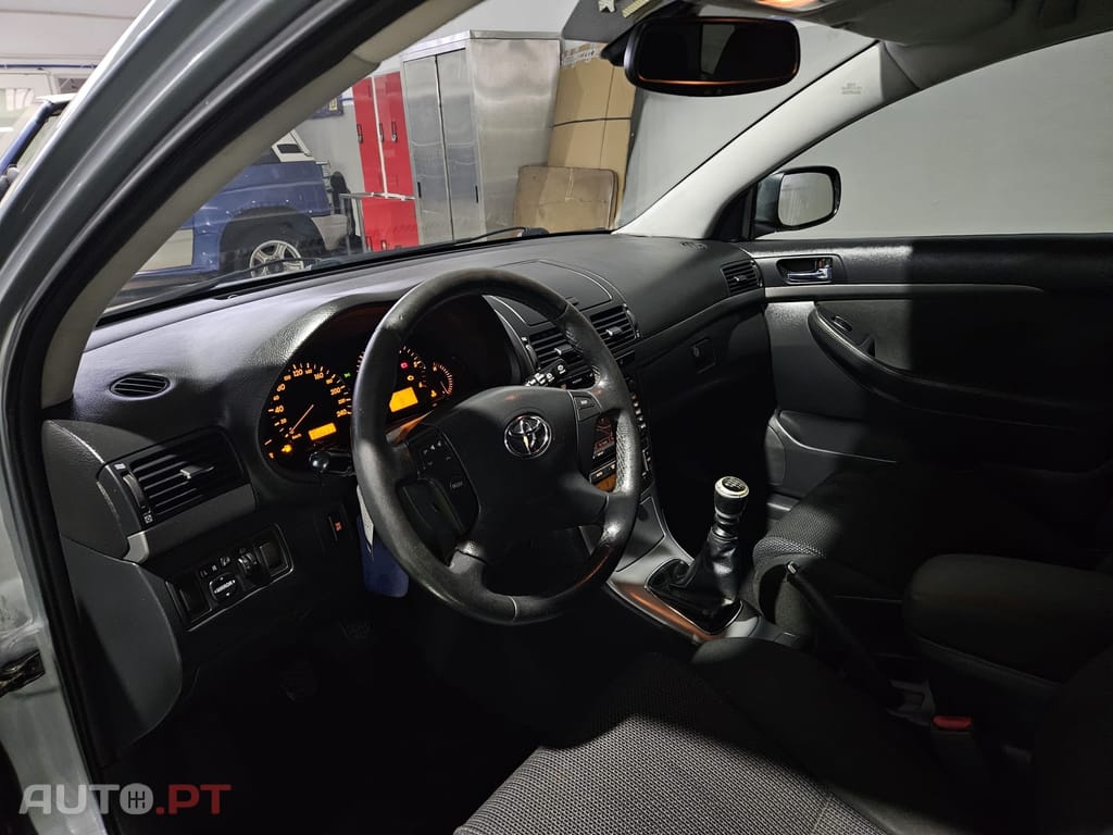 Toyota Avensis 2.0 D-4D