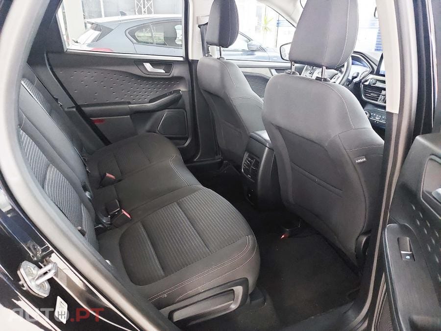 Ford Kuga 2.5 PHEV Titanium