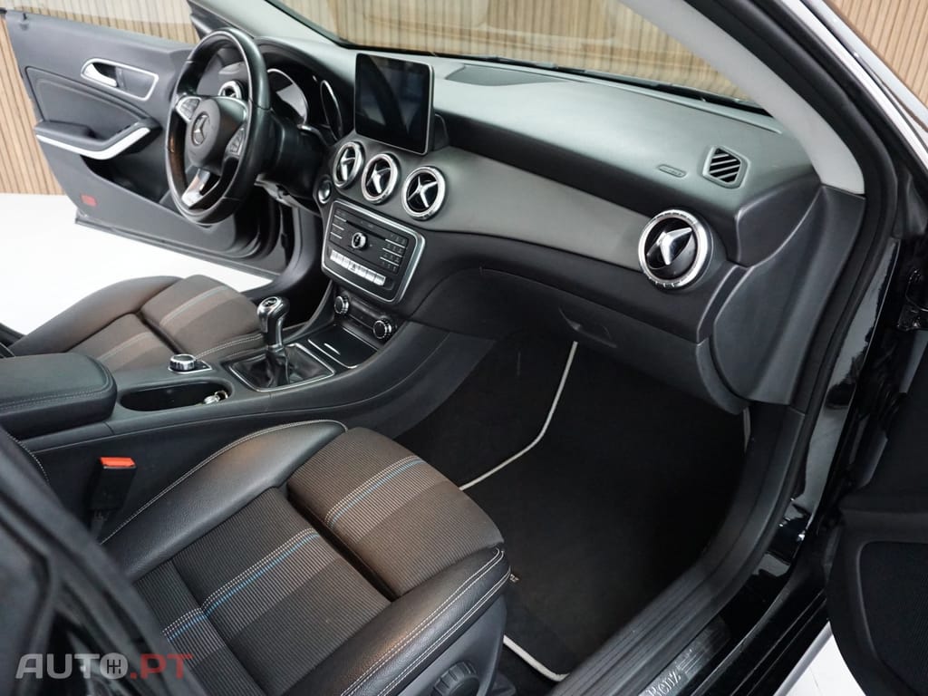 Mercedes-Benz CLA 200 Shooting Brake d