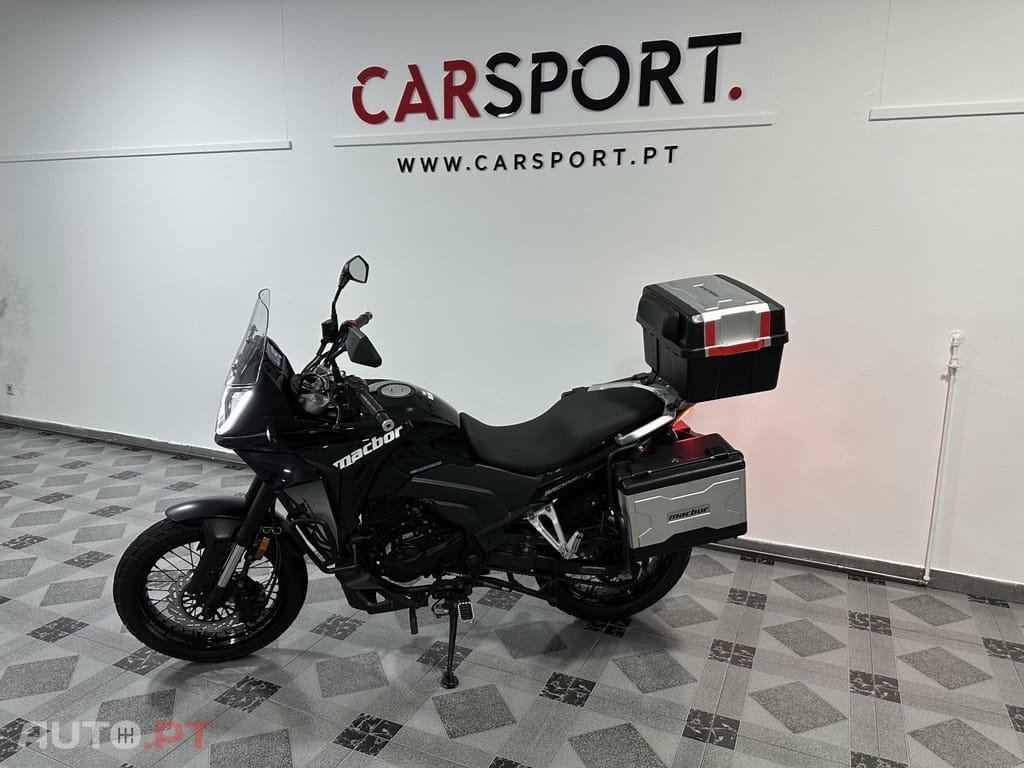 Macbor Montana XR1 125 XR1