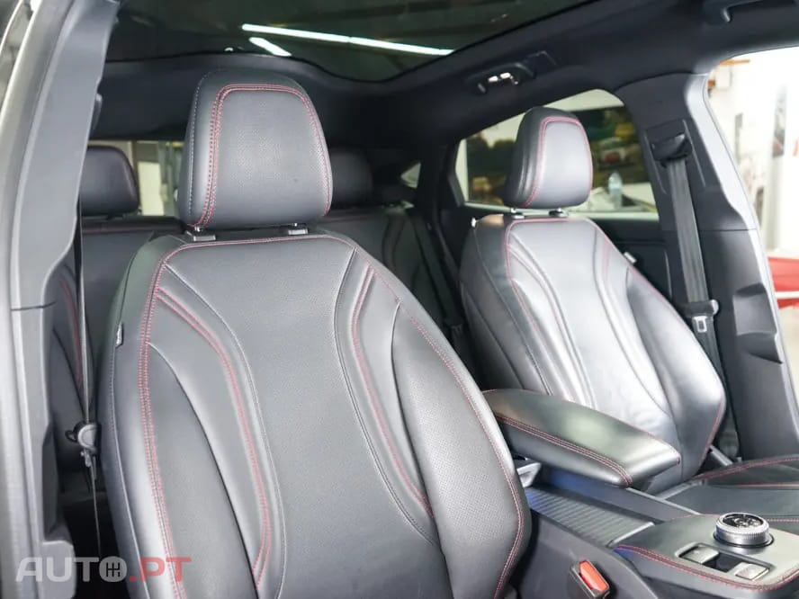 Ford Mustang Mach-E Extended Premium AWD 98 kWh