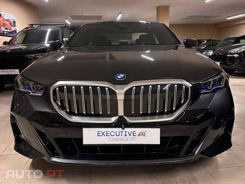 BMW 530 e Pack Desportivo M
