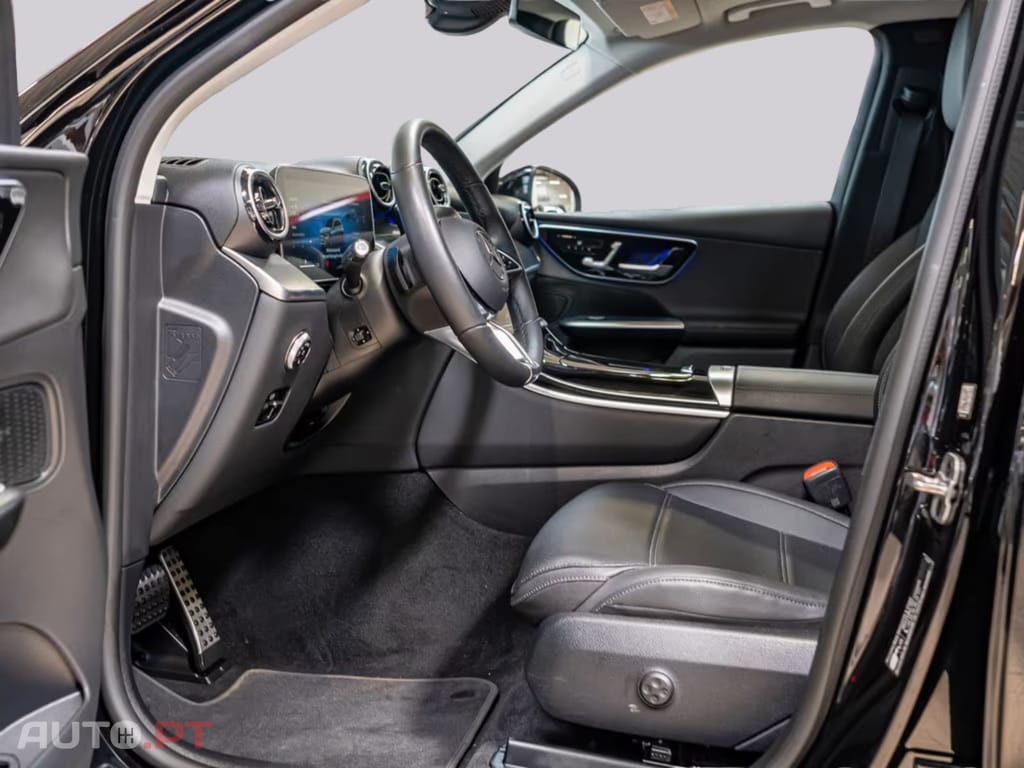 Mercedes-Benz GLC 300 I.V.A DEDUTIVEL de 4M Avantgarde